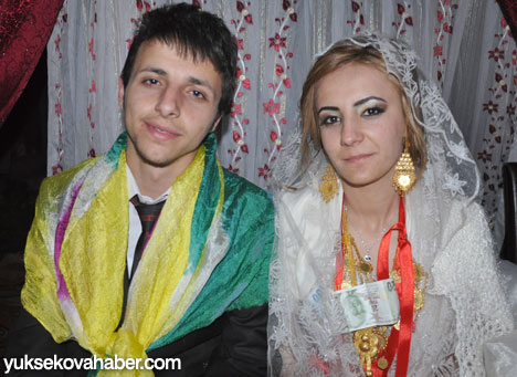 Yüksekova Düğünleri (18-19 Mayıs  2013) 12