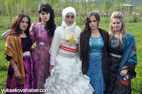 Yüksekova Düğünleri (18-19 Mayıs  2013) 40