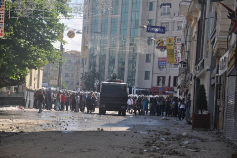 Taksim'de çatışmalar devam ediyor 12