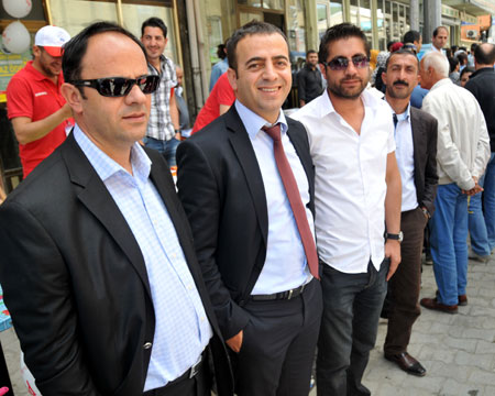 Üniversitenin bahar şenlikleri başladı 23