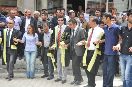 Üniversitenin bahar şenlikleri başladı 6