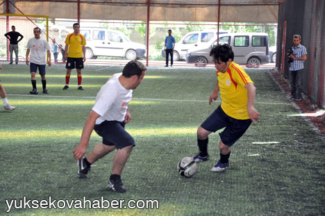 Yüksekova Haber futbol turnuvasının şampiyonu Eğitim-Sen oldu 5