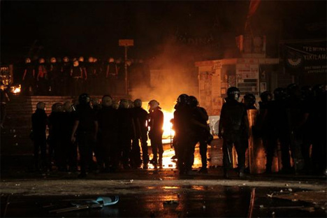 Taksim'de dün gece yaşananlar 12