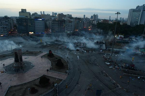 Taksim'de dün gece yaşananlar 27