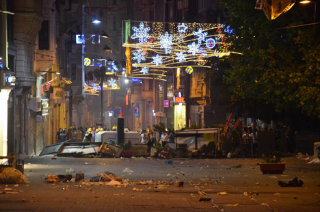 Taksim'de dün gece yaşananlar 64