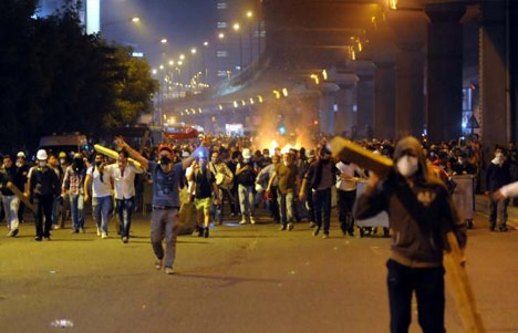 İstanbul'da olaylı geceden kareler 35