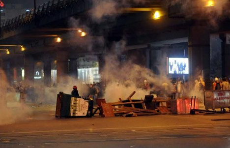 İstanbul'da olaylı geceden kareler 41