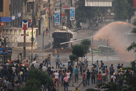 İstanbul'da çatışmalar devam ediyor 26
