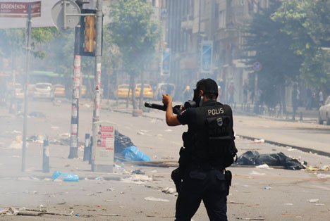 İstanbul'da çatışmalar devam ediyor 8