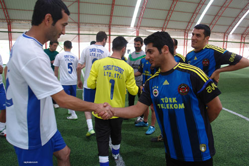 Halk turnuvası maçları sürüyor 111