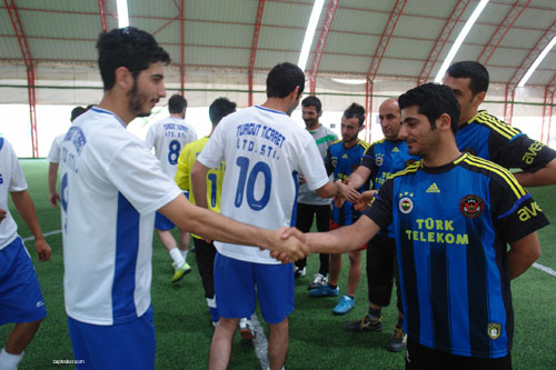 Halk turnuvası maçları sürüyor 113