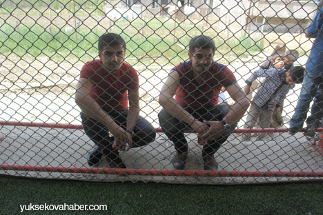 Halk turnuvası maçları sürüyor 65