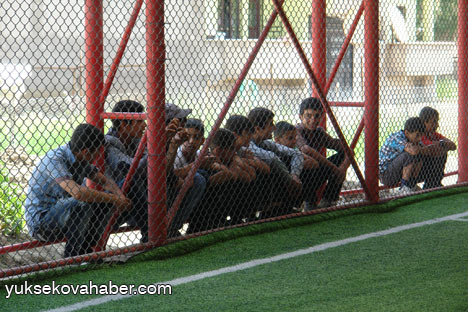 Halk turnuvası maçları sürüyor 71