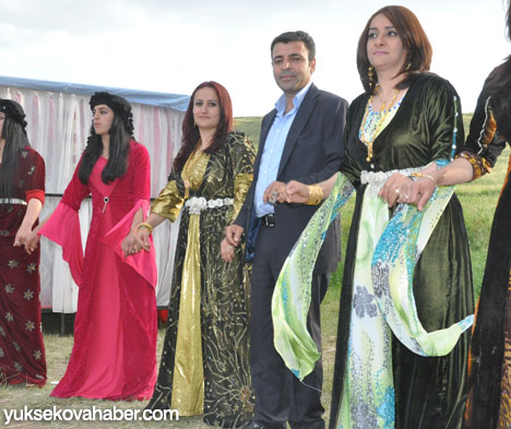 Yüksekova Düğünleri (22-23 Haziran  2013) 69