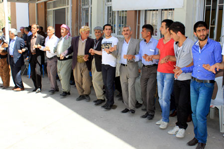 Pirozbeyoğlu ailesinin mutlu gününden kareler 55