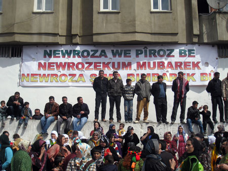 Yüksekova Newroz 2 130
