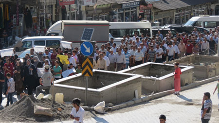 Şemdinli'de Bingöl olayı için yürüyüş 22