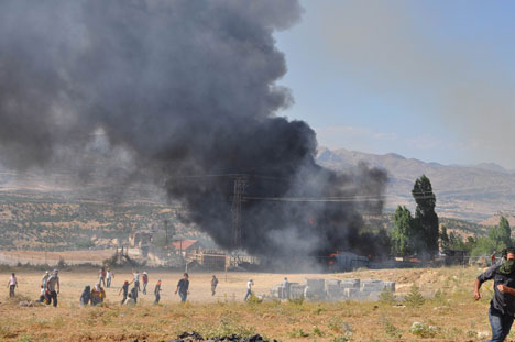 Lice'de asker halka ateş açtı: 1 ölü 2