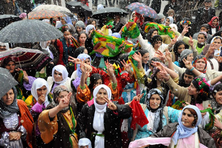 Bölgede Newroz coşkusu 80