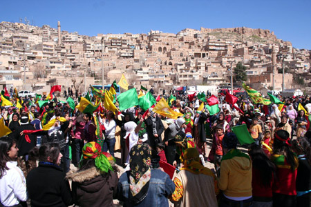 15 merkezde Newroz coşkusu 36