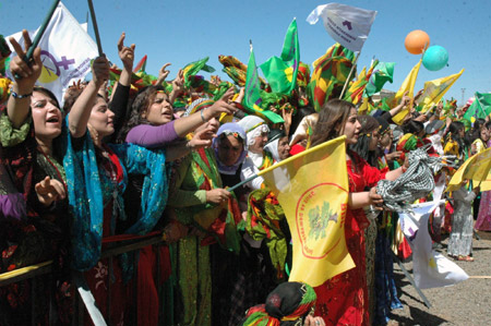 15 merkezde Newroz coşkusu 42