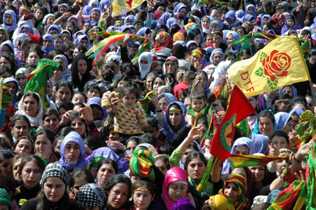 15 merkezde Newroz coşkusu 67