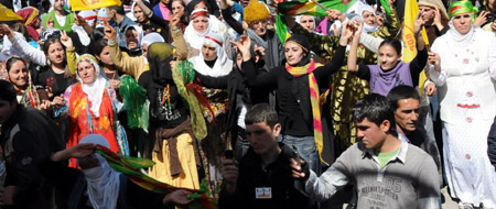 15 merkezde Newroz coşkusu 79