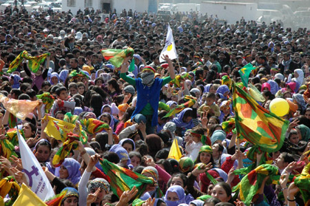 15 merkezde Newroz coşkusu 85