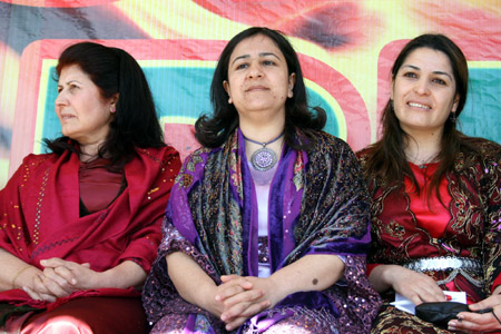 15 merkezde Newroz coşkusu 9