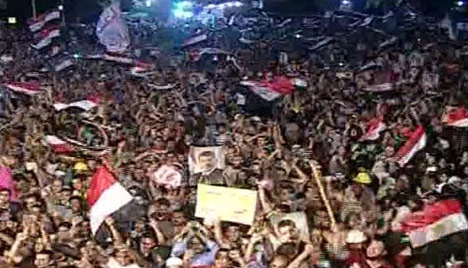 Binler Mursi için meydanlarda! 1