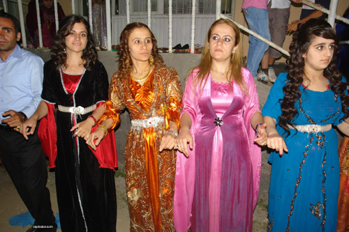 Yüksekova hafta içi düğünleri (02-05 Temmuz 2013) 63