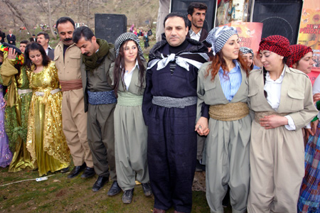 Çukurca'da Newroz coşkusu 14