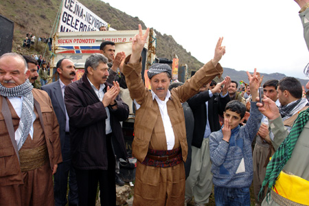 Çukurca'da Newroz coşkusu 24