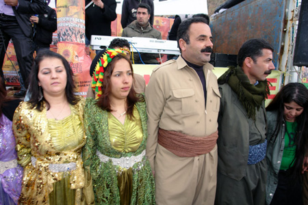 Çukurca'da Newroz coşkusu 33