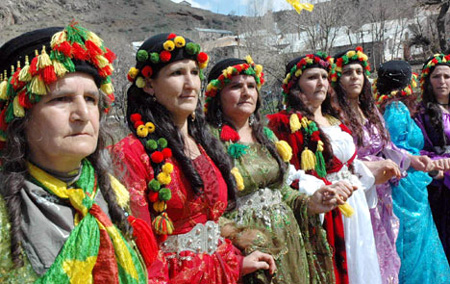 Çukurca'da Newroz coşkusu 37