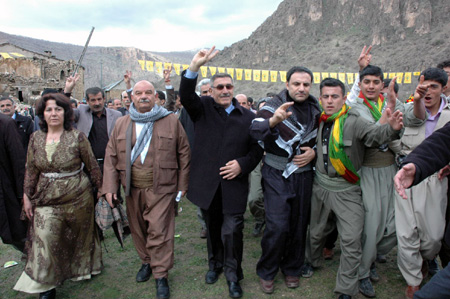 Çukurca'da Newroz coşkusu 4