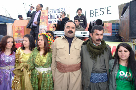 Çukurca'da Newroz coşkusu 5