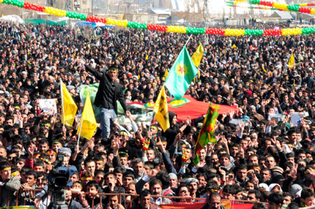 Renklerin Newroz buluşması 10