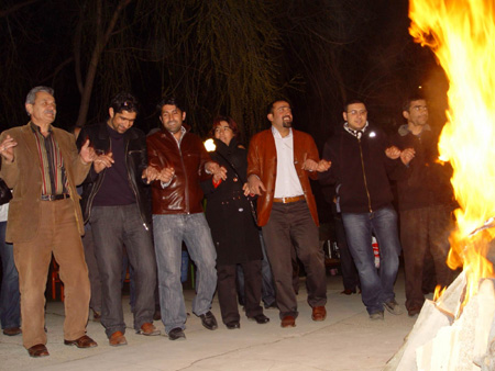 Renklerin Newroz buluşması 104