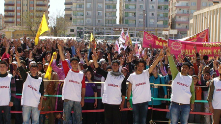 Renklerin Newroz buluşması 147