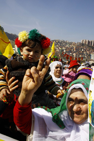 Renklerin Newroz buluşması 162