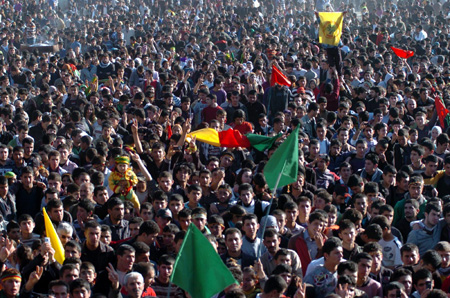 Renklerin Newroz buluşması 204