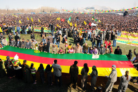 Renklerin Newroz buluşması 41