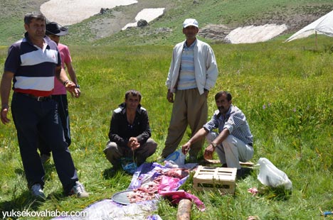 Yüksekova Mêrgezer yaylasında Ramazan öncesi piknik 17