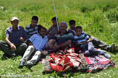 Yüksekova Mêrgezer yaylasında Ramazan öncesi piknik 20