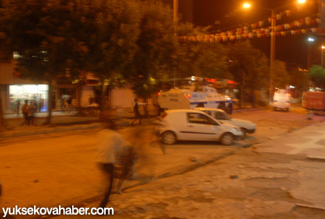 Yüksekova'da gerginlik - fotoğraflar - 20-07-2013 7