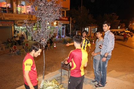 2013 Ramazanı: İftar Sonrası Şemdinli 72
