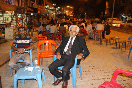 2013 Ramazanı: İftar Sonrası Şemdinli 75