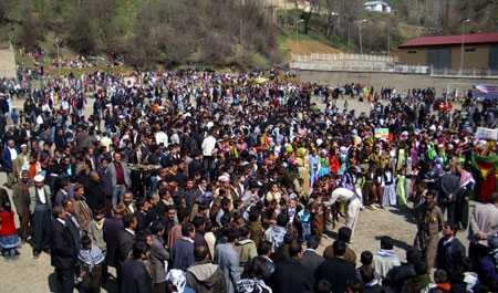 Şemdinli Newroz 2010 1