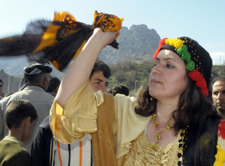 Şemdinli Newroz 2010 118
